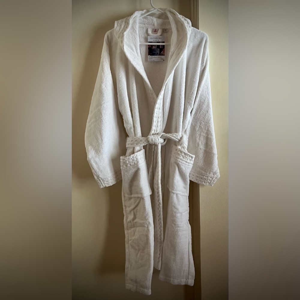100% Cotton Robe - Picture 2 of 3
